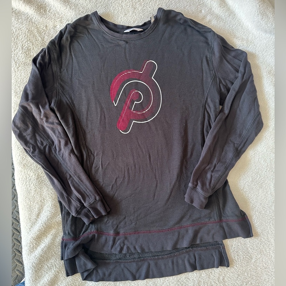 Peloton lightweight sweatshirt
